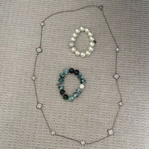 3 Piece Costume Jewelry Lot: Beaded Bracelets and Clover Necklace